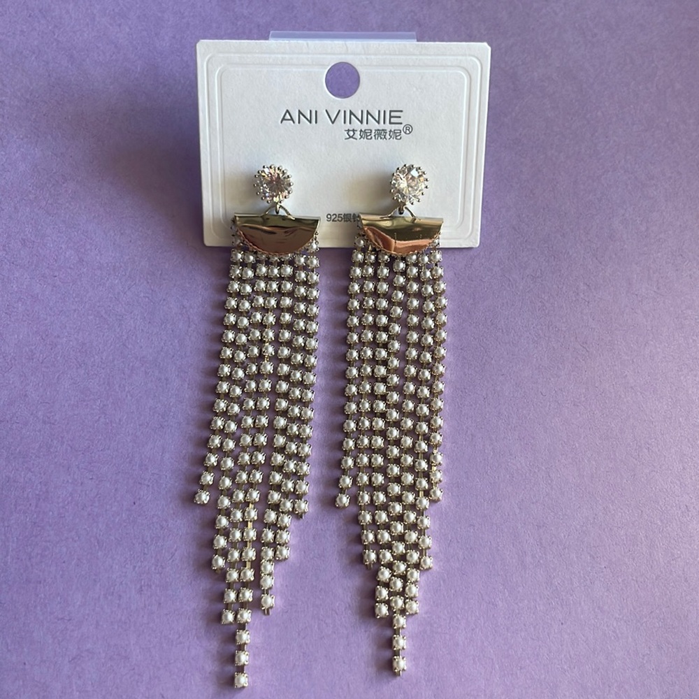 Silver chandelier Earrings